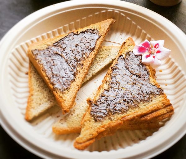 بشقاب گیاهی بزرگ